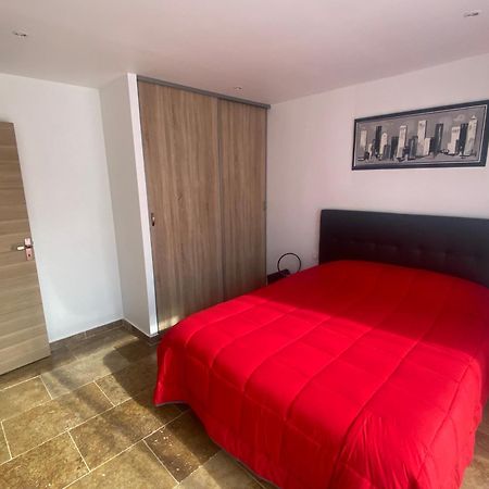 Agreable Dependance 3 Pieces Villa Saint-Maximin-la-Sainte-Baume Exterior photo